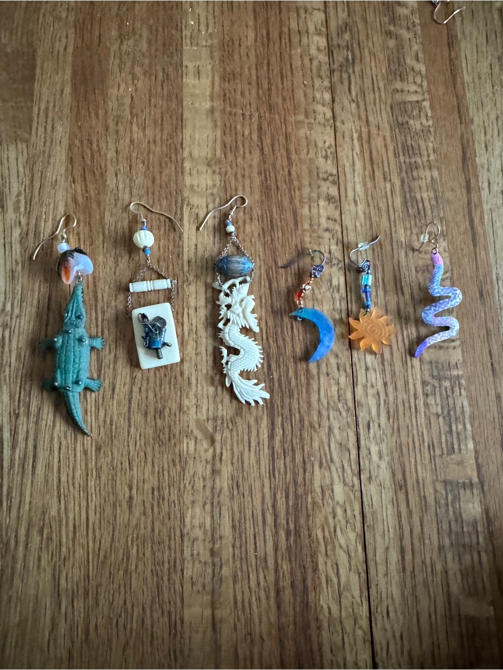 Vintage Eclectic Single Earrings Lot - Alligator Dragon Celestial Mahjong Snake